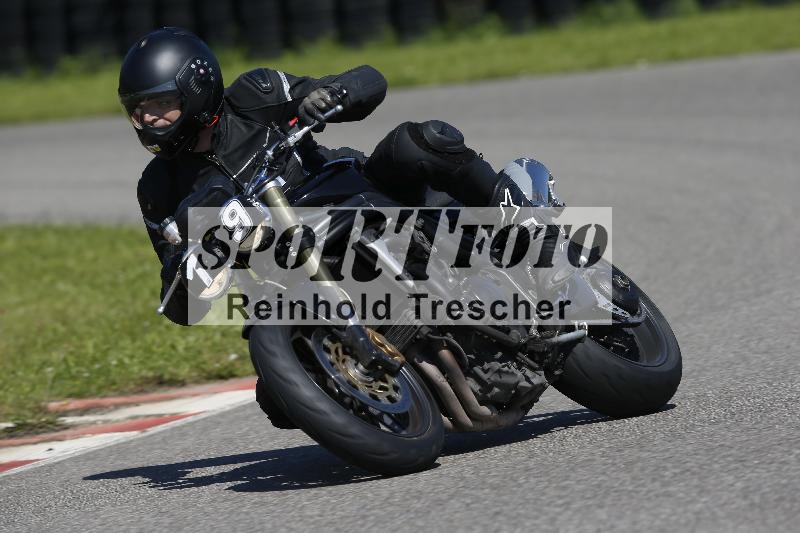 /Archiv-2024/29 12.06.2024 MOTO.CH Track Day ADR/Gruppe gelb/19